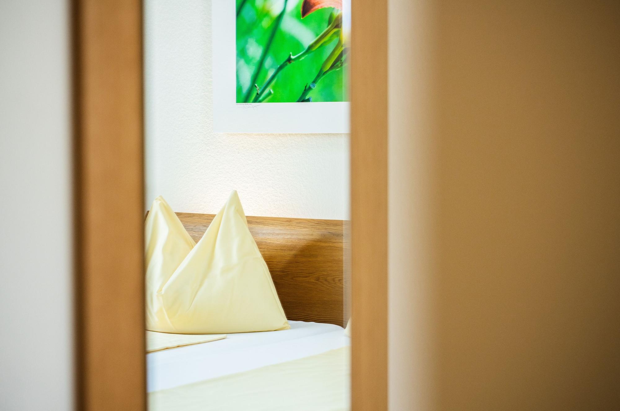 Odelya - Stadthotel Im Park Bázel Kültér fotó
