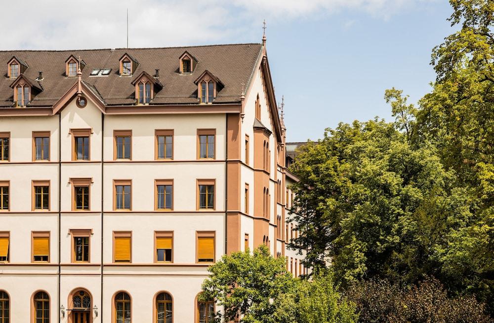 Odelya - Stadthotel Im Park Bázel Kültér fotó