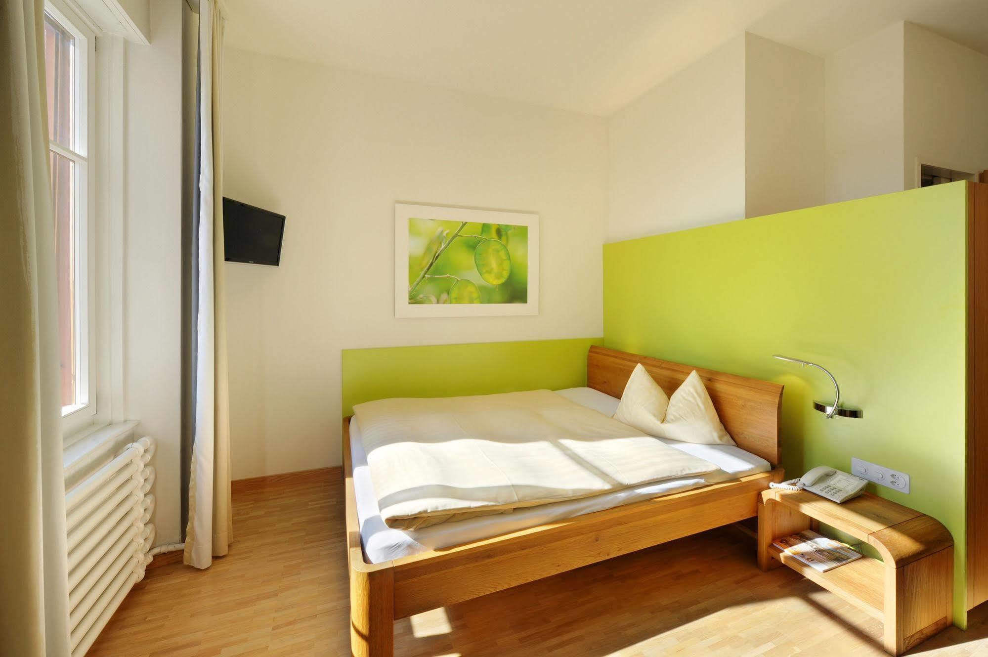 Odelya - Stadthotel Im Park Bázel Kültér fotó